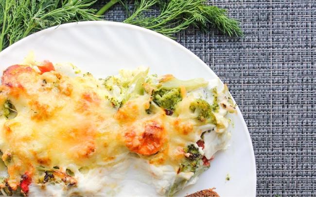 Работает отдел салатов